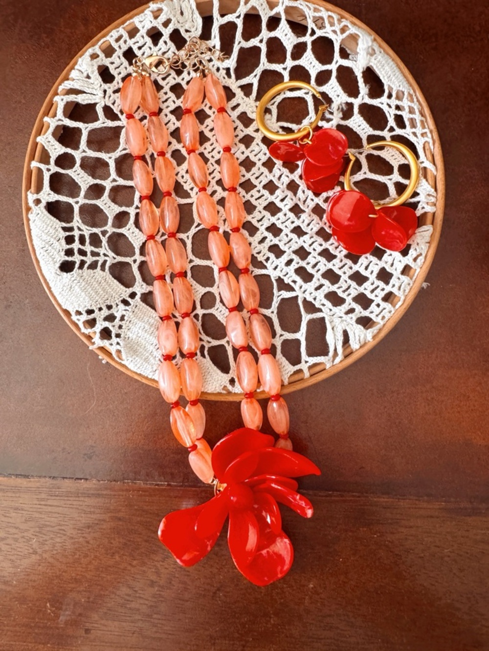 Bold Red and Peach 🍑 Floral Pendant Necklace & Hoop Earrings Set